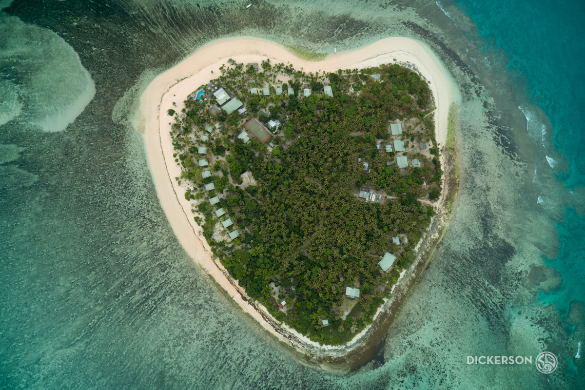 Flying in Fiji with ROXY